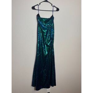 Womens Sequin dress size L green New with tags